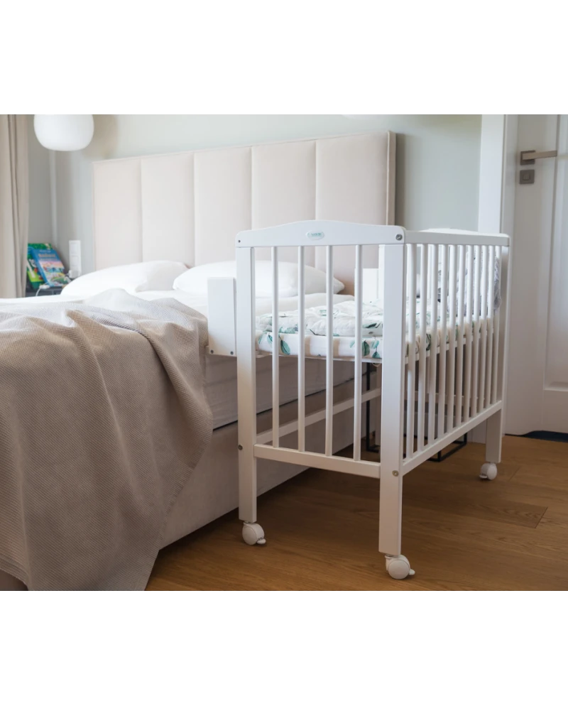 Bedside Crib 2in1 with mattress - White Bedside Crib 2in1 with mattress - White
