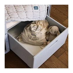 Accessories for cribs